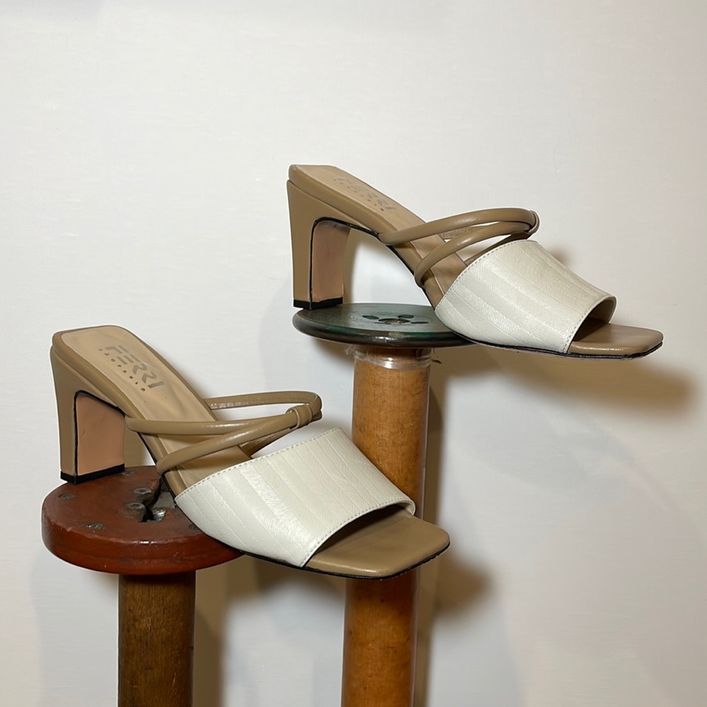 FERRI São Paulo Heeled Leather Sandals Size 10